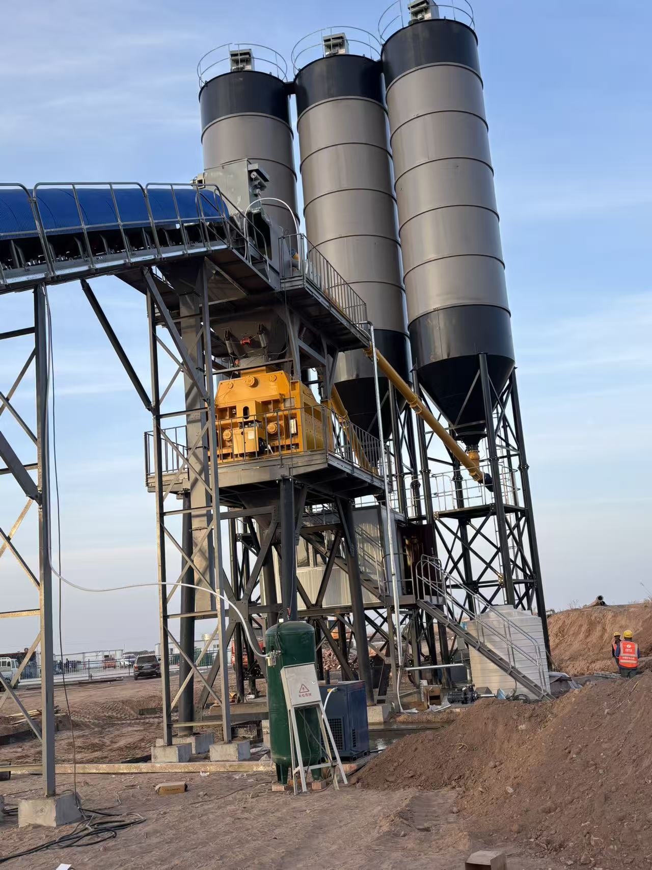 Huaxu Aotong HZS120 Concrete Batching Plant has been completed and is ready for commissioning!